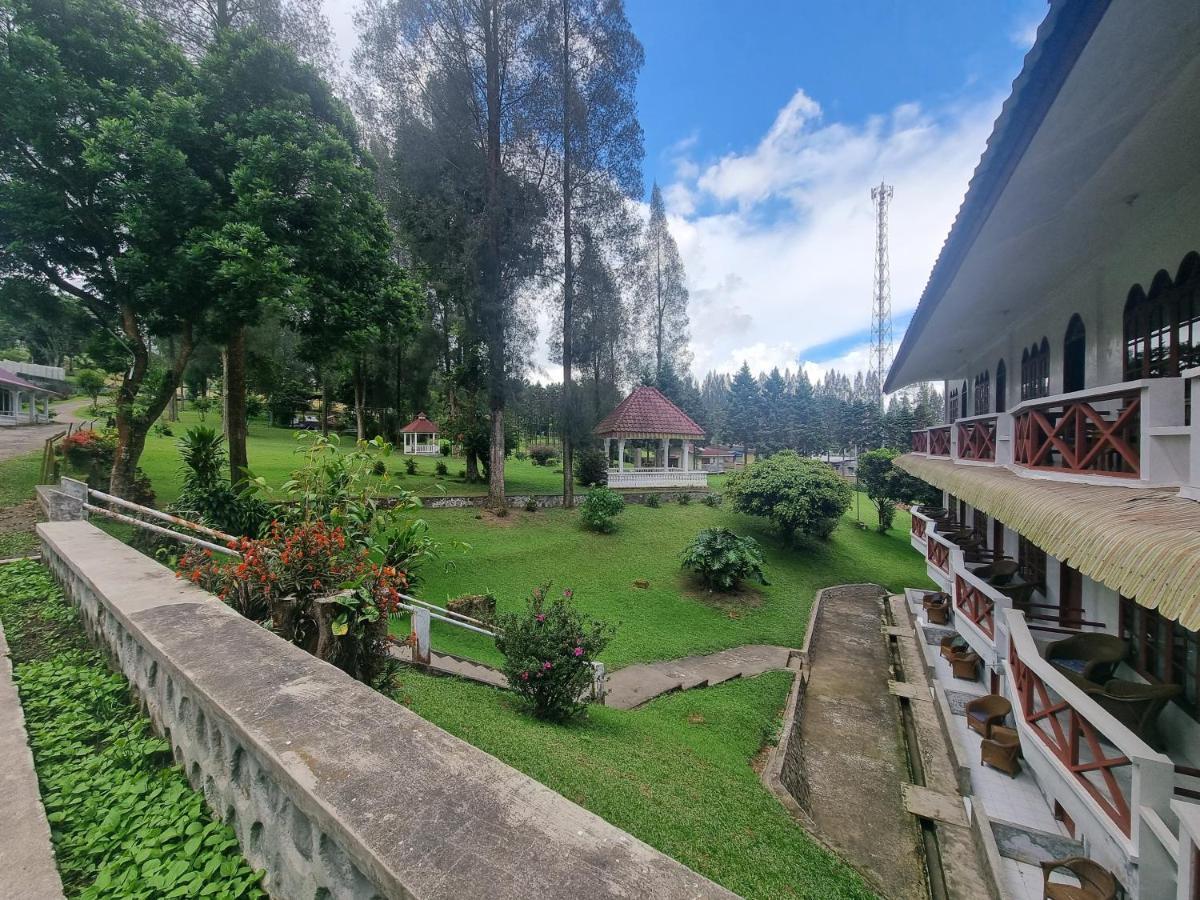 Oyo 93062 Sibayak Multinational Rest House Berastagi Exterior foto